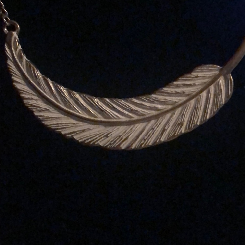 Feather necklace